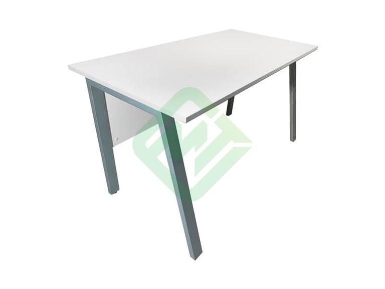 Стол медицинский СТР MD CM 10.39, на каркасе